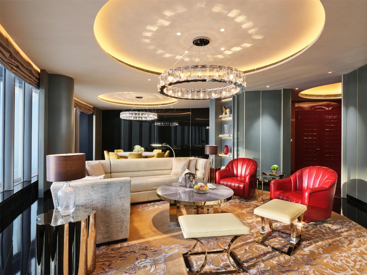 J Hotel, Shanghai Tower - Above All Else, Overlooking The Bund Exterior photo